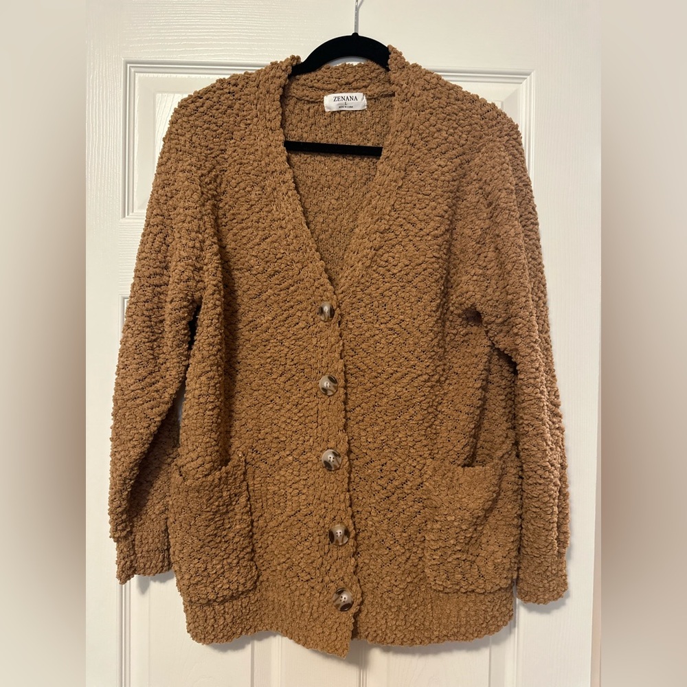 NWOT-Zenana popcorn cardigan.  Size Large.